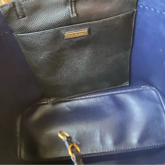 Tory Burch leather tote! - Picture 6 of 10